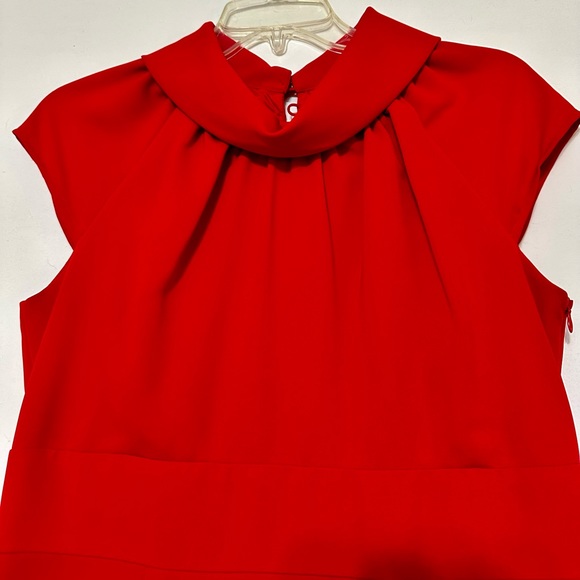 Petite Sophisticate Size 6 Red Dress - Picture 2 of 8